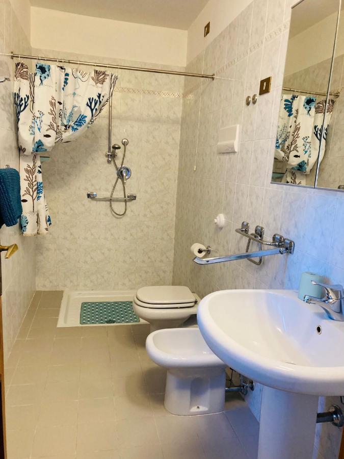 Casa Amelia Apartment Gargnano Luaran gambar
