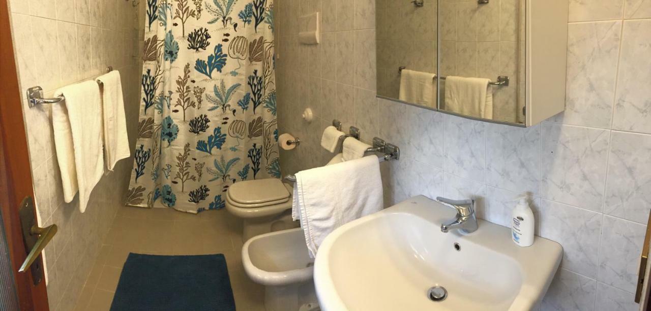Casa Amelia Apartment Gargnano Luaran gambar